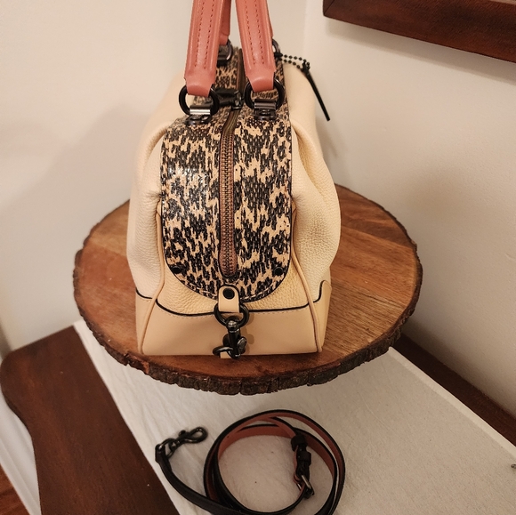 Coach Lane Satchel w/Colorblock and Snakeskin Detail NWT - Picture 3 of 8
